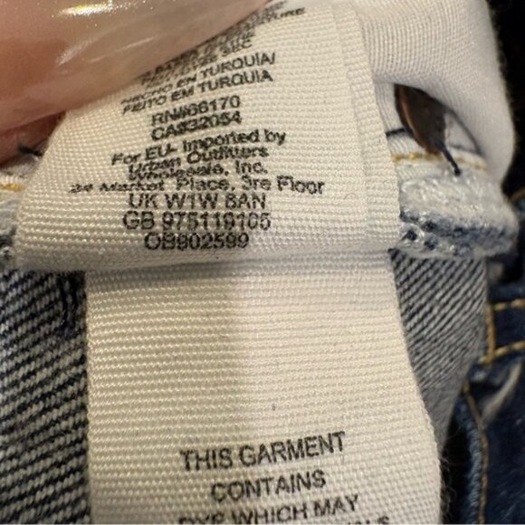 FREE PEOPLE We The Free Stella Distressed Raw Hem Skinny Jeans Size 30 - Picture 9 of 9